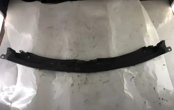 KIA Sorento Front bumper splitter molding 865803E000