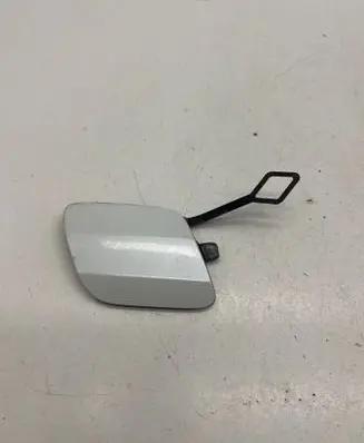 Renault Captur II Front tow hook cap/cover 511801345R 070033