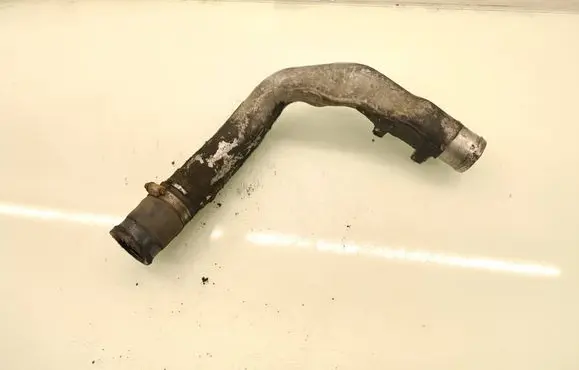 Nissan Qashqai+2 Intercooler hose/pipe 