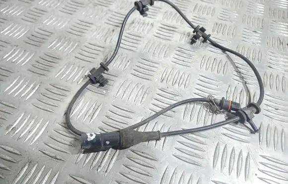 Jaguar XF X250 ABS brake wheel speed sensor 3R832C204AB