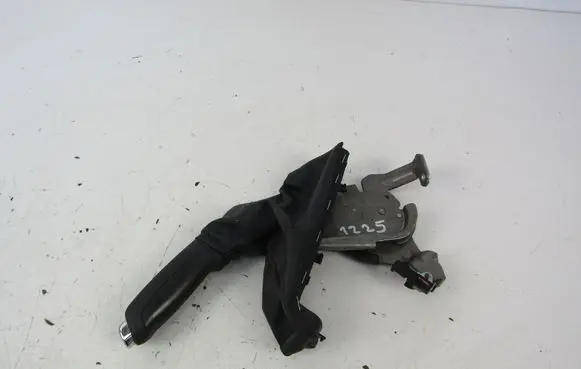 Opel Corsa D Hand brake release handle 13207591