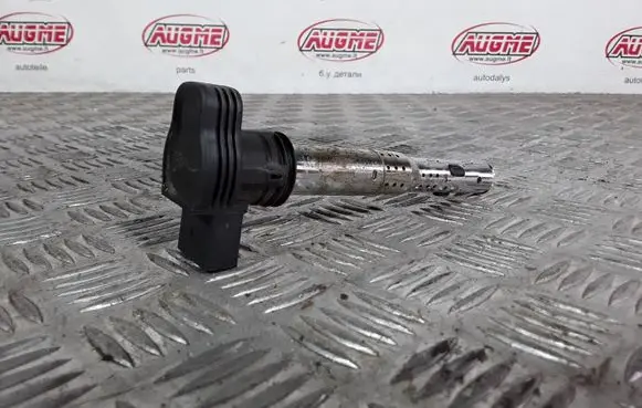 Volkswagen New Beetle High voltage ignition coil 07K905715