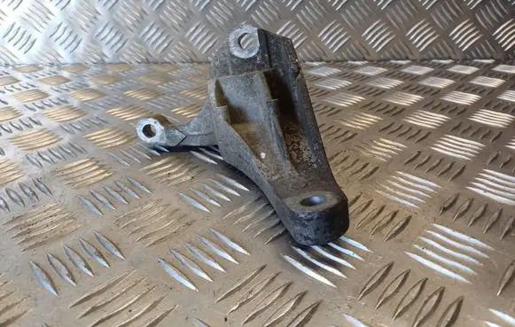 Mazda 3 II Gearbox mounting bracket 3M516P093A