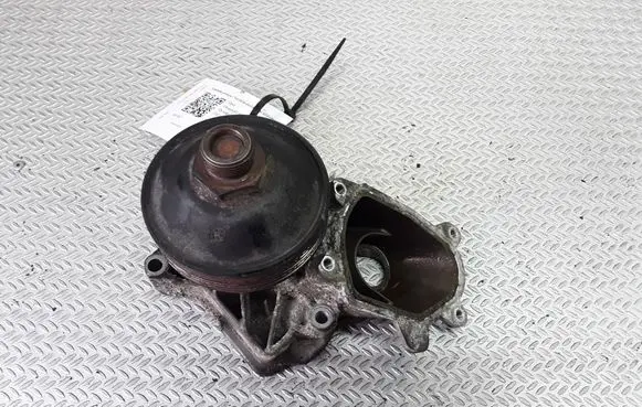 Opel Omega B2 Water pump 115123540550 74775810