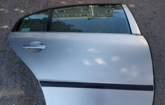 Skoda Superb B5 (3U) Rear door