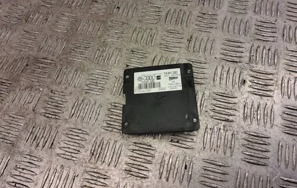 Audi S5 Headlight ballast module Xenon 7L6941329C 89093901
