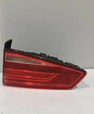 Volkswagen Passat Alltrack Tailgate rear/tail lights 195296