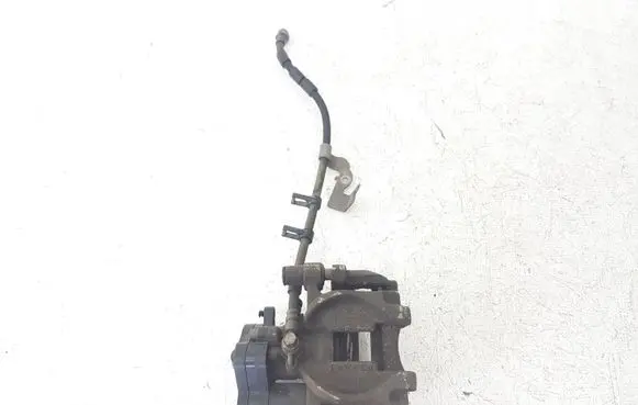 Ford Fusion II Rear brake caliper KG9C2D250 KG9C2D250B T0833