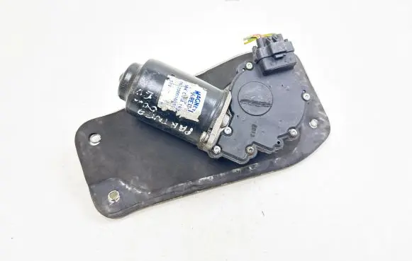 Peugeot Partner Wiper motor 064300016016