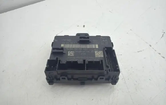 Audi Q2 - Door control unit/module 5Q0959593F