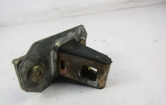 Opel Tigra A Loading door lock loop/hook striker 