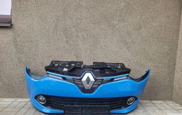 Renault Clio IV Front bumper