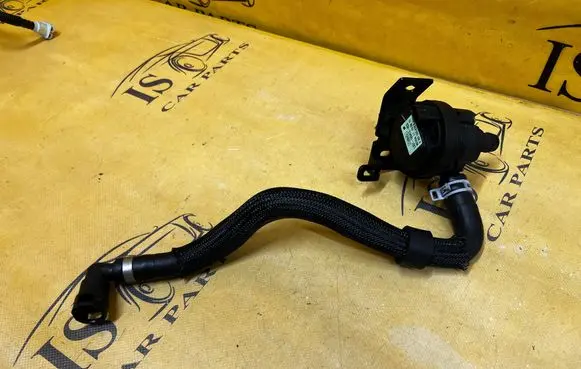 Ford Kuga III Engine coolant pipe/hose LX61-18D473-HCD LX6118D473HCD LX61-8D059-HCE