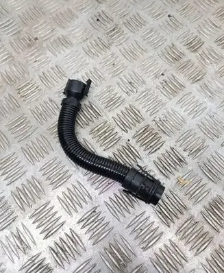 BMW 1 E81 E87 Breather hose/pipe 586509 DMPB432