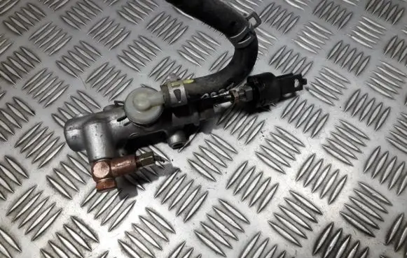 Lexus IS 220D-250-350 Clutch master cylinder