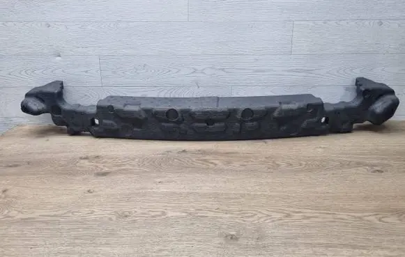 Front bumper foam support bar