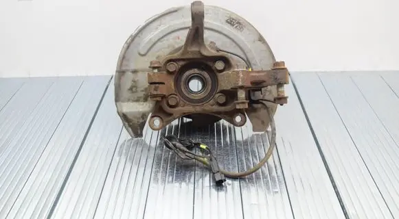 Mitsubishi Outlander Front wheel hub