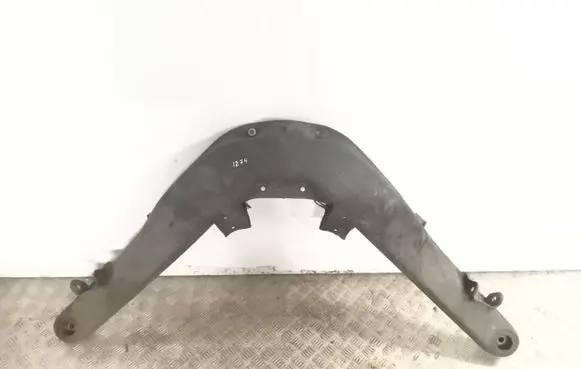 Mercedes-Benz W123 Rear axle beam 