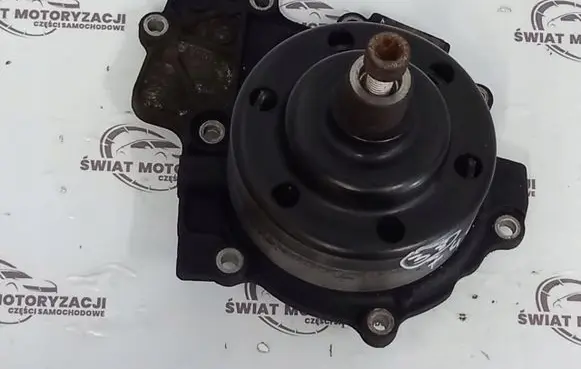 Mercedes-Benz Sprinter W906 Water pump 