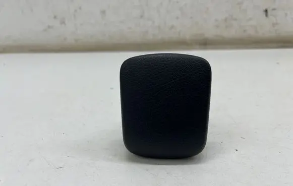 Mercedes-Benz GLA H247 Armrest