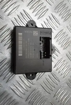 Volvo V40 Door control unit/module 31343872