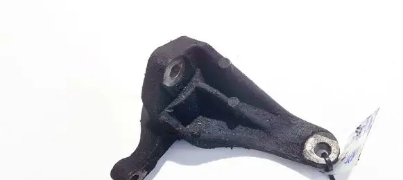 Mazda 3 I Engine mount bracket bp8139010020
