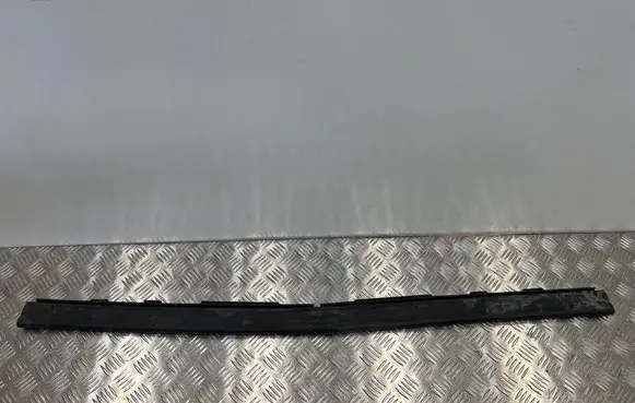BMW i4 Engine compartment rubber 7419380