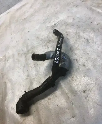 Volkswagen Tiguan Engine coolant pipe/hose 5q0121087a