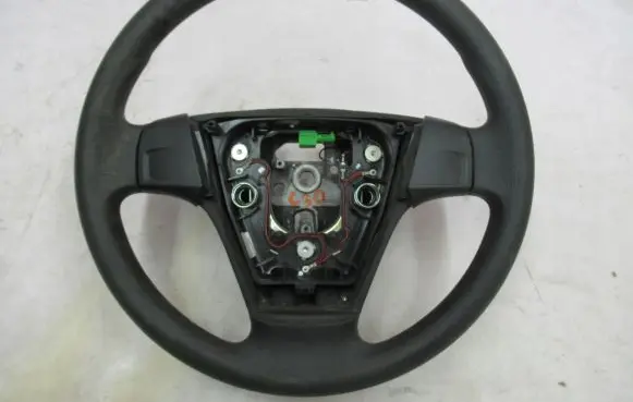 Volvo C30 Steering wheel 3468941