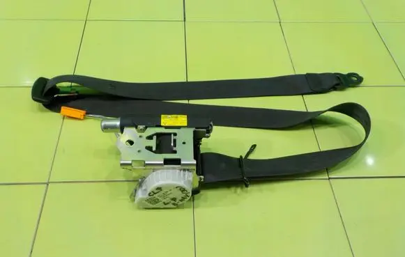 Ford B-MAX Front seatbelt AV11R61295BD BEZPIECZENSTWA