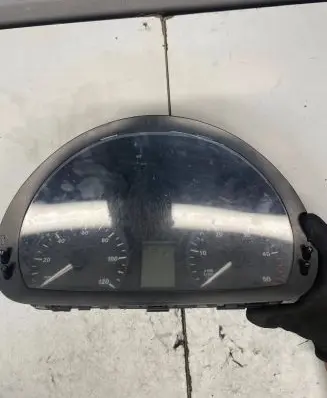 Mercedes-Benz Sprinter W906 Speedometer (instrument cluster) A9065420901 A9065420301