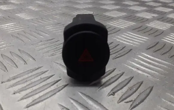 Dacia Sandero Hazard light switch 25177
