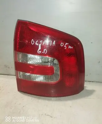 Skoda Octavia Mk2 (1Z) Rear/tail lights