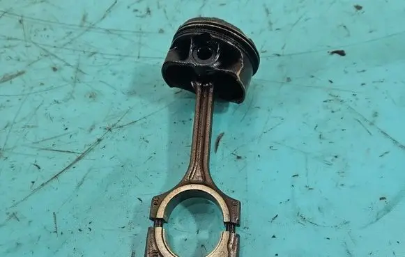 Dacia Sandero Piston IMPRK1558331