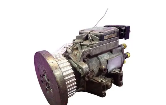 Audi A6 Allroad C5 Fuel injection high pressure pump 