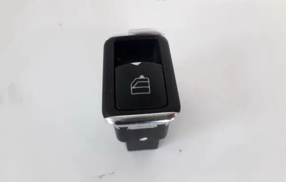 Mercedes-Benz C AMG W204 Electric window control switch A2049055502 10065654