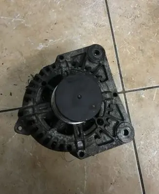 Renault Trafic II (X83) Generator/alternator