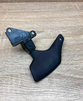 Toyota Avensis T270 Gear shifter/selector 189601R
