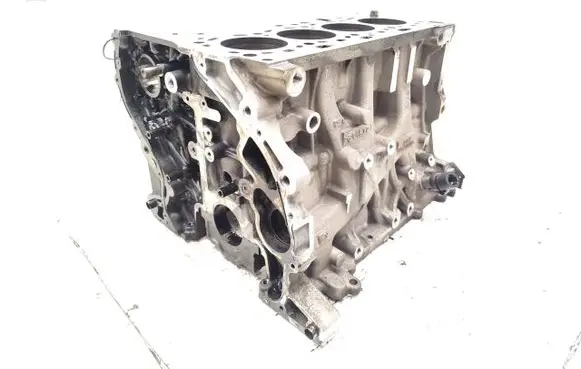 BMW 1 F20 F21 Engine block N47D16A
