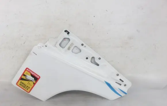 Volvo XC90 Front door 82107271