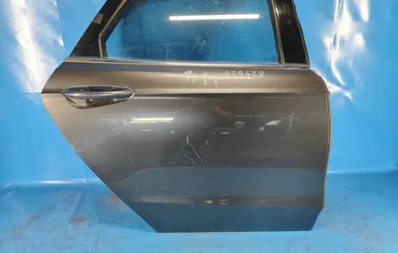 Ford Fusion II Front door DS7Z5424630A