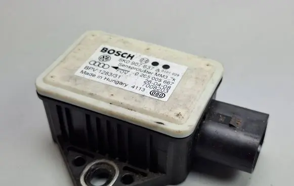 Audi A4 S4 B8 8K ESP acceleration yaw rate sensor 8K0907637A 0265005667 7008203