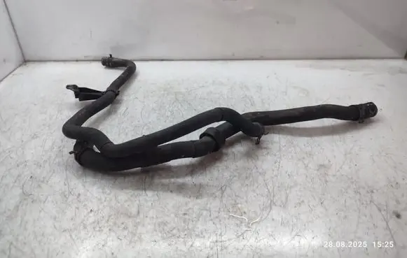 Skoda Superb B6 (3T) Engine coolant pipe/hose 3AA122109B