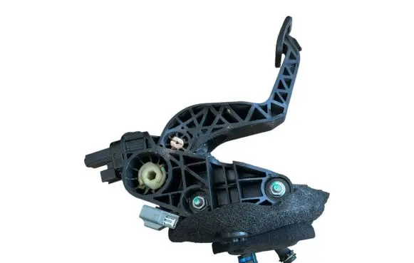 Ford Transit Courier Clutch pedal EY167B633AA