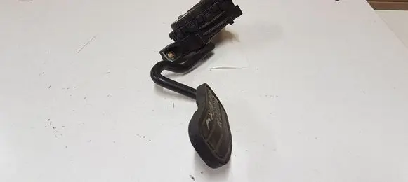 Volkswagen Sharan Accelerator throttle pedal 6PV00777005 7M4721603B YM219F836GA
