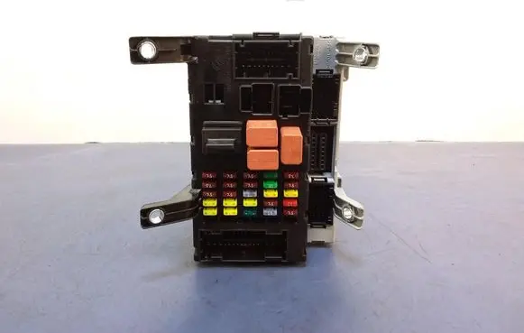 Fiat Linea Fuse box set 51825658