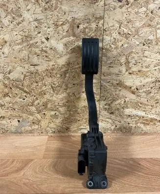 Ford Focus C-MAX Accelerator throttle pedal 3M519F836BE 6PV00864112