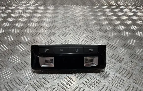 Nissan Qashqai J12 Headlining lighting console trim PU19026