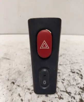 Volkswagen II LT Hazard light switch 822955 3407