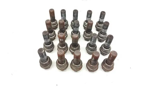 Volkswagen Transporter - Caravelle T5 Nuts/bolts 